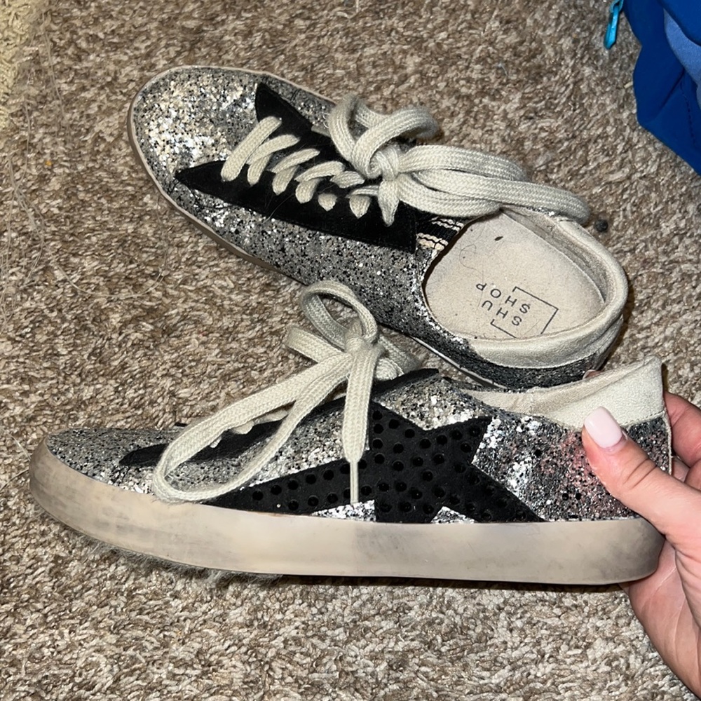 sparkly shoes!
